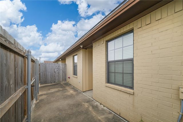 3302 Lieutenant Avenue, College Station, TX 77845