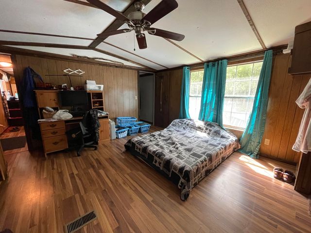 3406 Lowes Gap Road, Pikeville, TN 37367