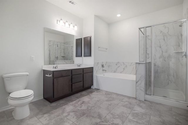 210 Adeline DR, Kyle, TX 78640
