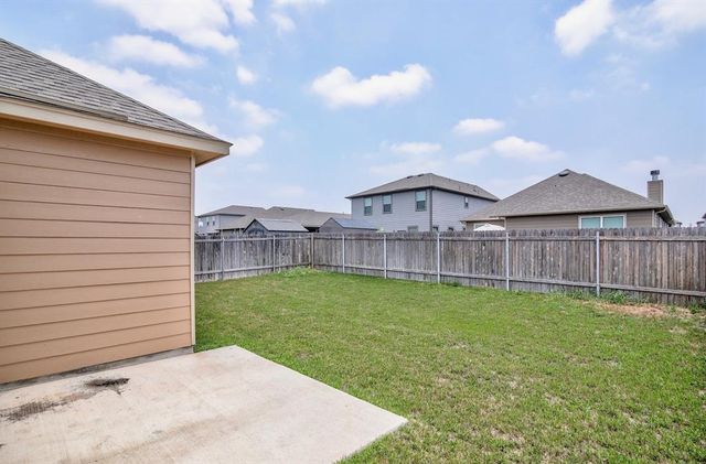 210 Adeline DR, Kyle, TX 78640