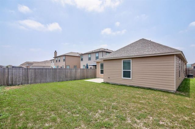 210 Adeline DR, Kyle, TX 78640