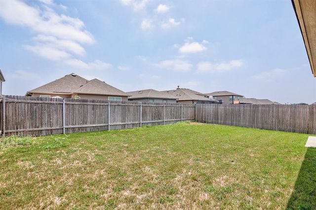 210 Adeline DR, Kyle, TX 78640