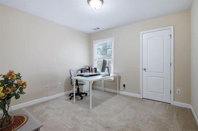 1686 Oakbrook Lake Drive, Norcross, GA 30093