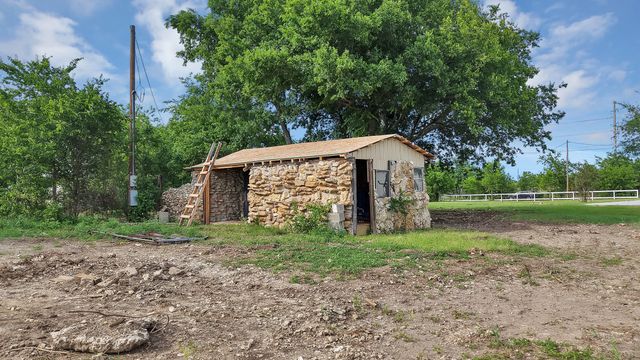 3800 County Road 1125, Cleburne, TX 76033
