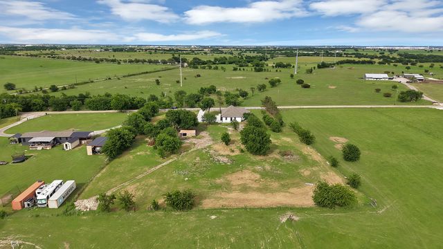 3800 County Road 1125, Cleburne, TX 76033