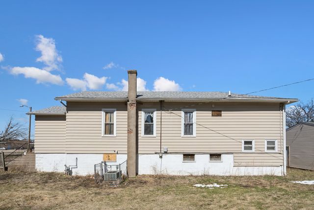 714 20th Street, East Moline, IL 61244