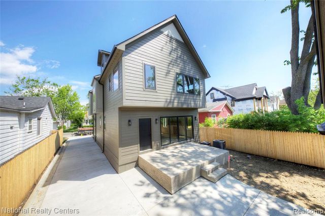 1292 Holland Street, Birmingham, MI 48009