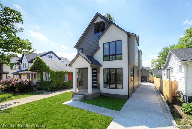 1292 Holland Street, Birmingham, MI 48009