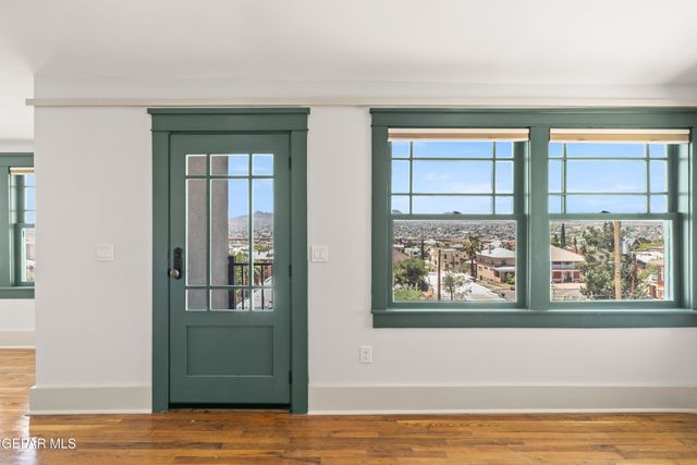 914 W Yandell Drive 3B, El Paso, TX 79902