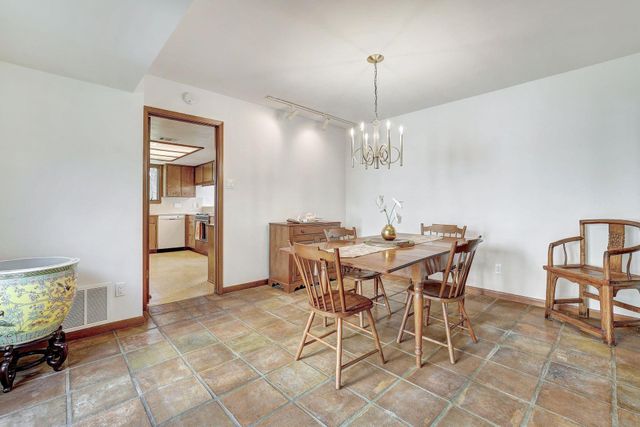 1210 Springridge ST, Round Rock, TX 78664