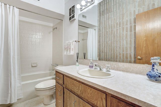 1210 Springridge ST, Round Rock, TX 78664