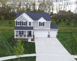 9650 Kylie Drive, Green Oak Township, MI 48116