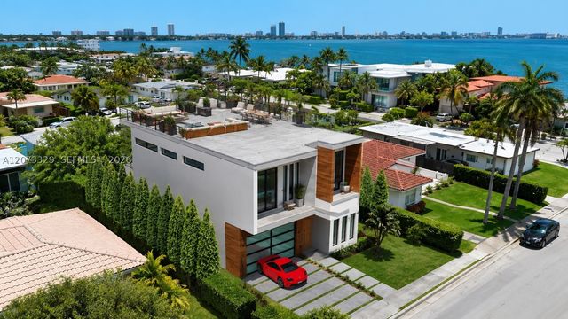 7509 Buccaneer Ave, North Bay Village, FL 33141