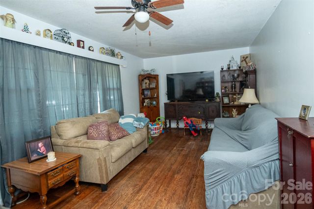 613 Plato Lee Road, Shelby, NC 28150