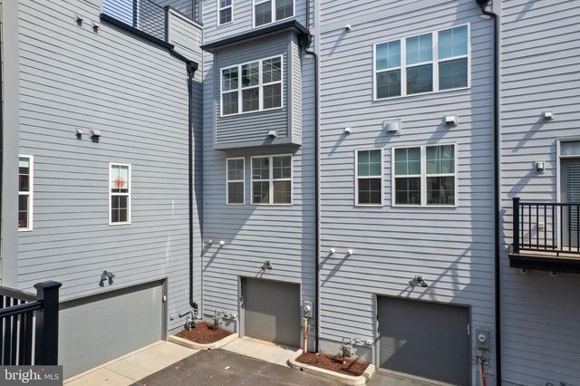 1862 MICHAEL FARADAY DR, Reston, VA 20190