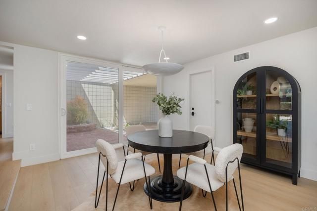 4162 Racquet Club Dr, Huntington Beach, CA 92649