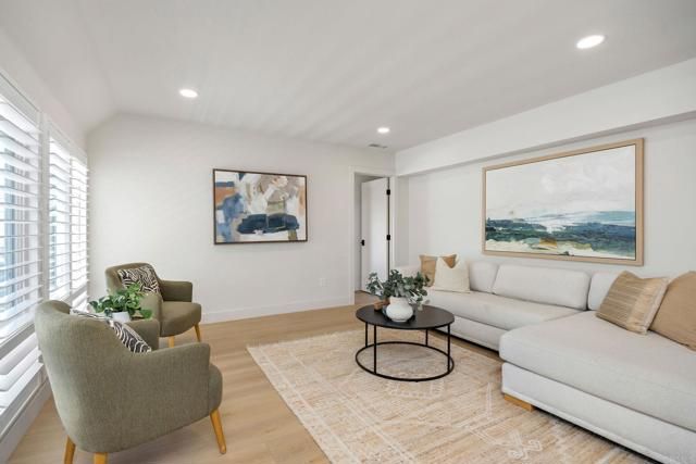 4162 Racquet Club Dr, Huntington Beach, CA 92649