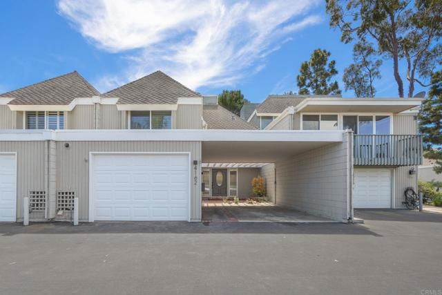 4162 Racquet Club Dr, Huntington Beach, CA 92649
