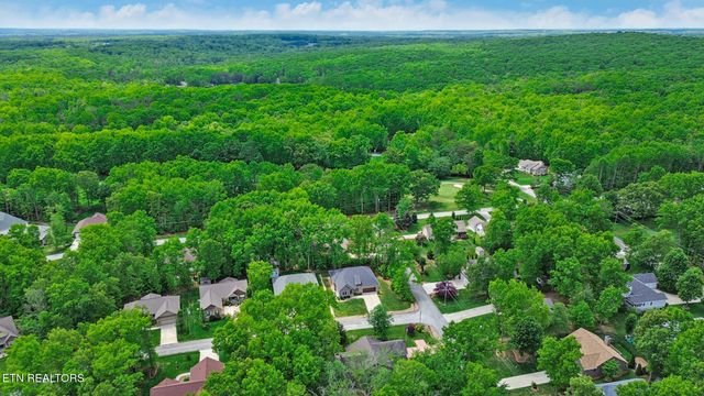 10 King John Lane, Crossville, TN 38558