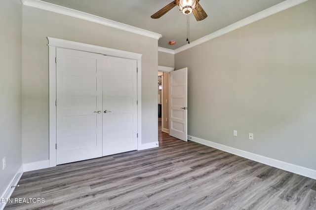 10 King John Lane, Crossville, TN 38558