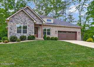 10 King John Lane, Crossville, TN 38558