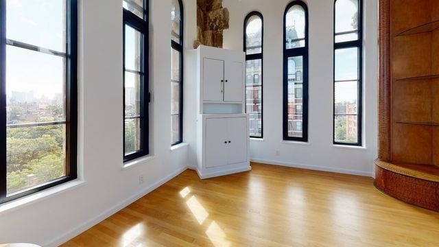 492 Beacon Street TOWER, Boston, MA 02115