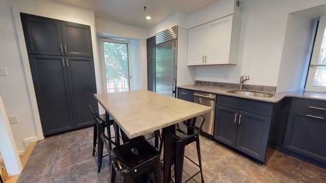 492 Beacon Street TOWER, Boston, MA 02115