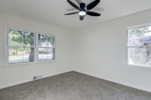 2411 33rd Street, Lubbock, TX 79411