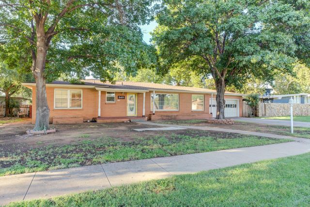 2411 33rd Street, Lubbock, TX 79411