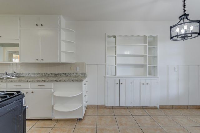 2411 33rd Street, Lubbock, TX 79411