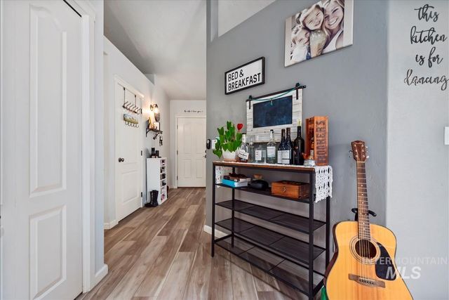 3315 W Acarrera Ct, Meridian, ID 83642