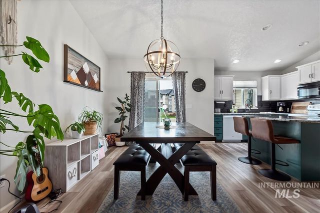 3315 W Acarrera Ct, Meridian, ID 83642