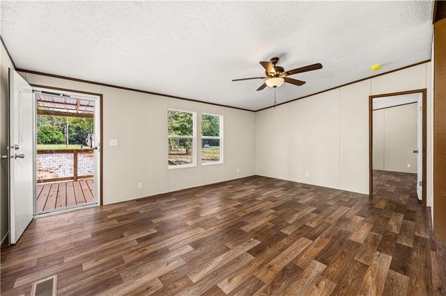 563 MERCER Road, Pineville, LA 71360