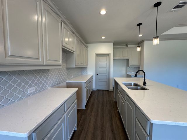 2007 Belle Lagos Lane, Cleburne, TX 76033
