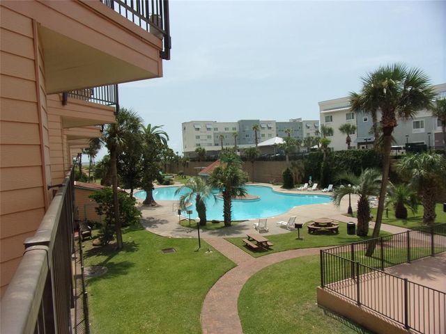 9520 Seawall Boulevard 139, Galveston, TX 77554