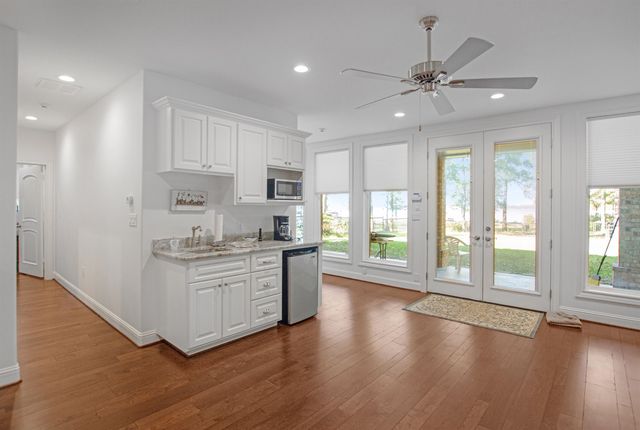 15722 Timberhill Dr, Flint, TX 75762