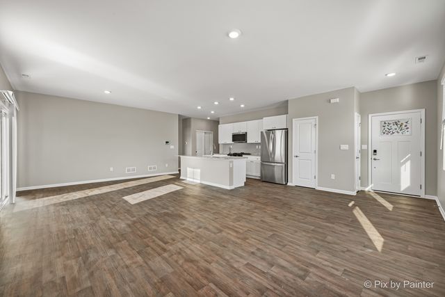 1173 Sonoma Court, Pingree Grove, IL 60140