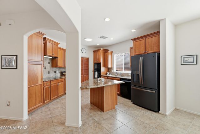 2845 N Vactor Ranch Place, Tucson, AZ 85715