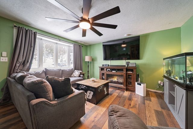 4 Pulver Drive, Peabody, MA 01960