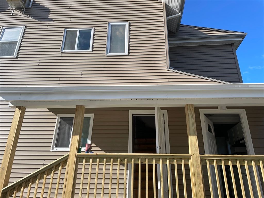 315 Washington, Fall River, MA 02721