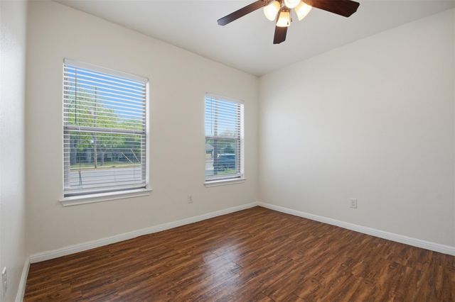 302 W San Antonio ST 101, San Marcos, TX 78666