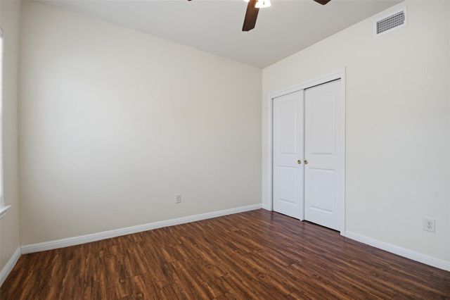 302 W San Antonio ST 101, San Marcos, TX 78666