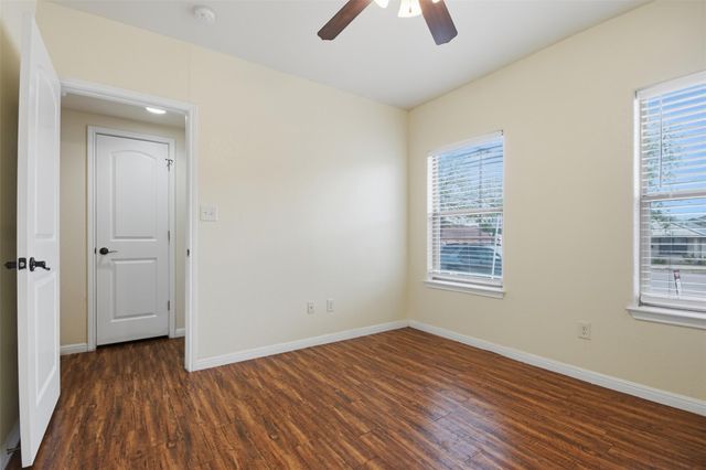 302 W San Antonio ST 101, San Marcos, TX 78666