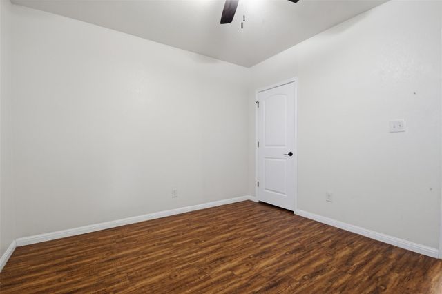 302 W San Antonio ST 101, San Marcos, TX 78666
