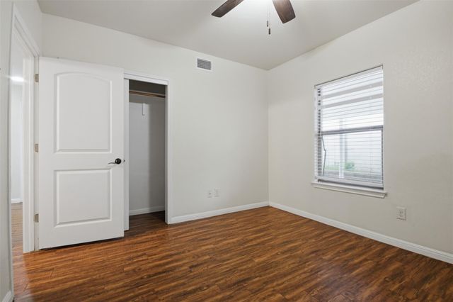 302 W San Antonio ST 101, San Marcos, TX 78666