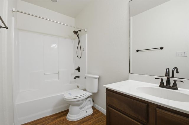 302 W San Antonio ST 101, San Marcos, TX 78666