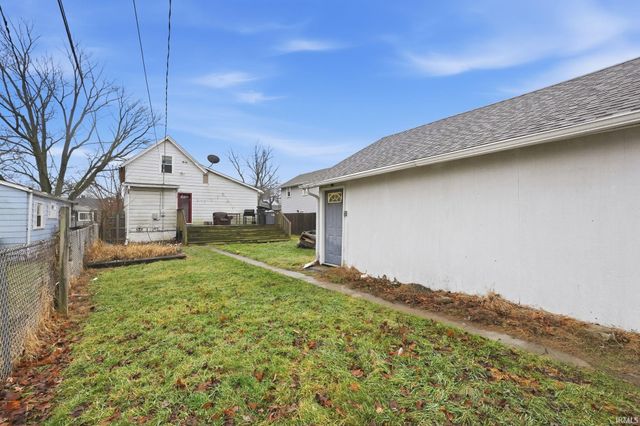 1936 Emerson Avenue, Fort Wayne, IN 46808