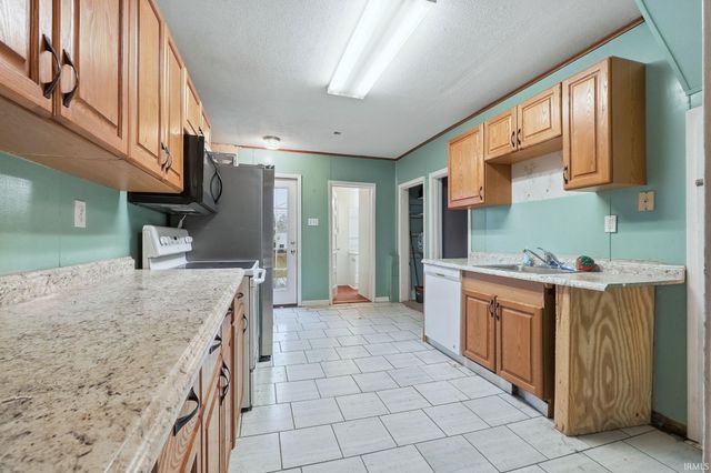 1936 Emerson Avenue, Fort Wayne, IN 46808