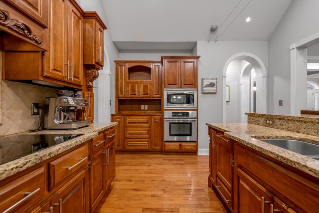 589 Avawam Drive, Richmond, KY 40475