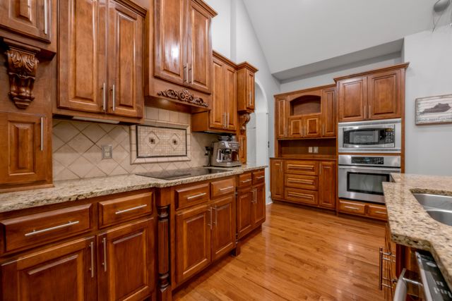 589 Avawam Drive, Richmond, KY 40475
